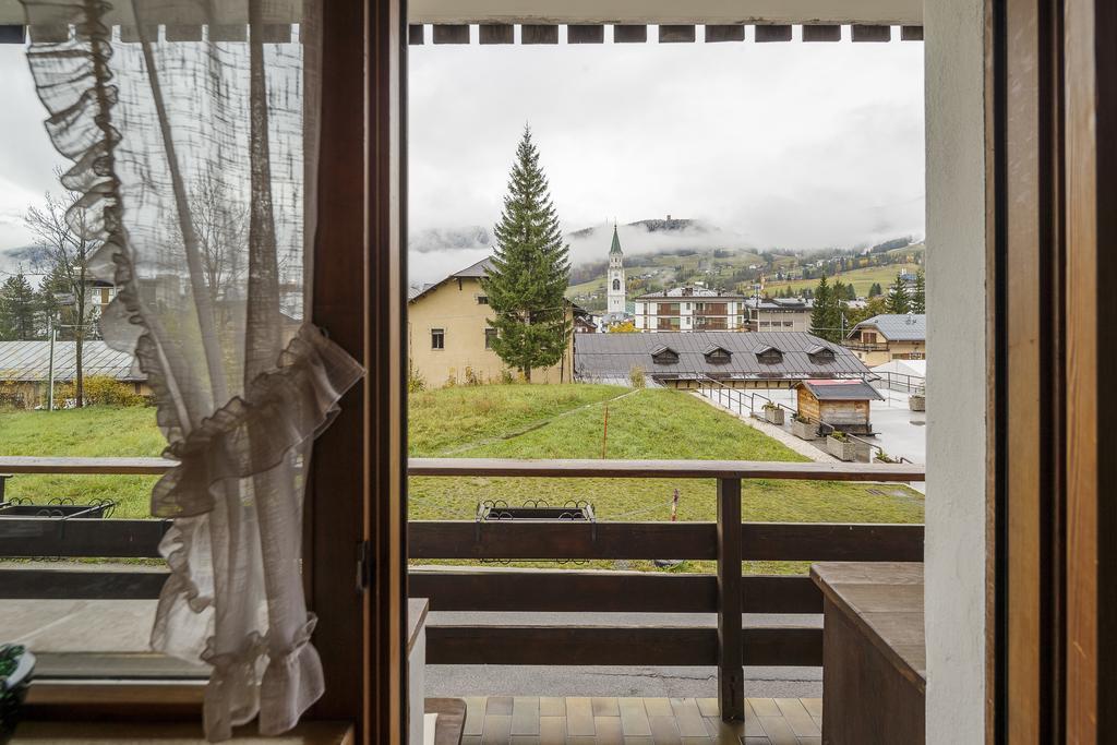 Villa Riadezeto - Stayincortina Cortina d'Ampezzo Exterior foto